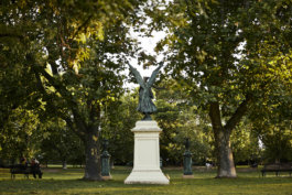 FRIENDS of VICTORIA GARDENS